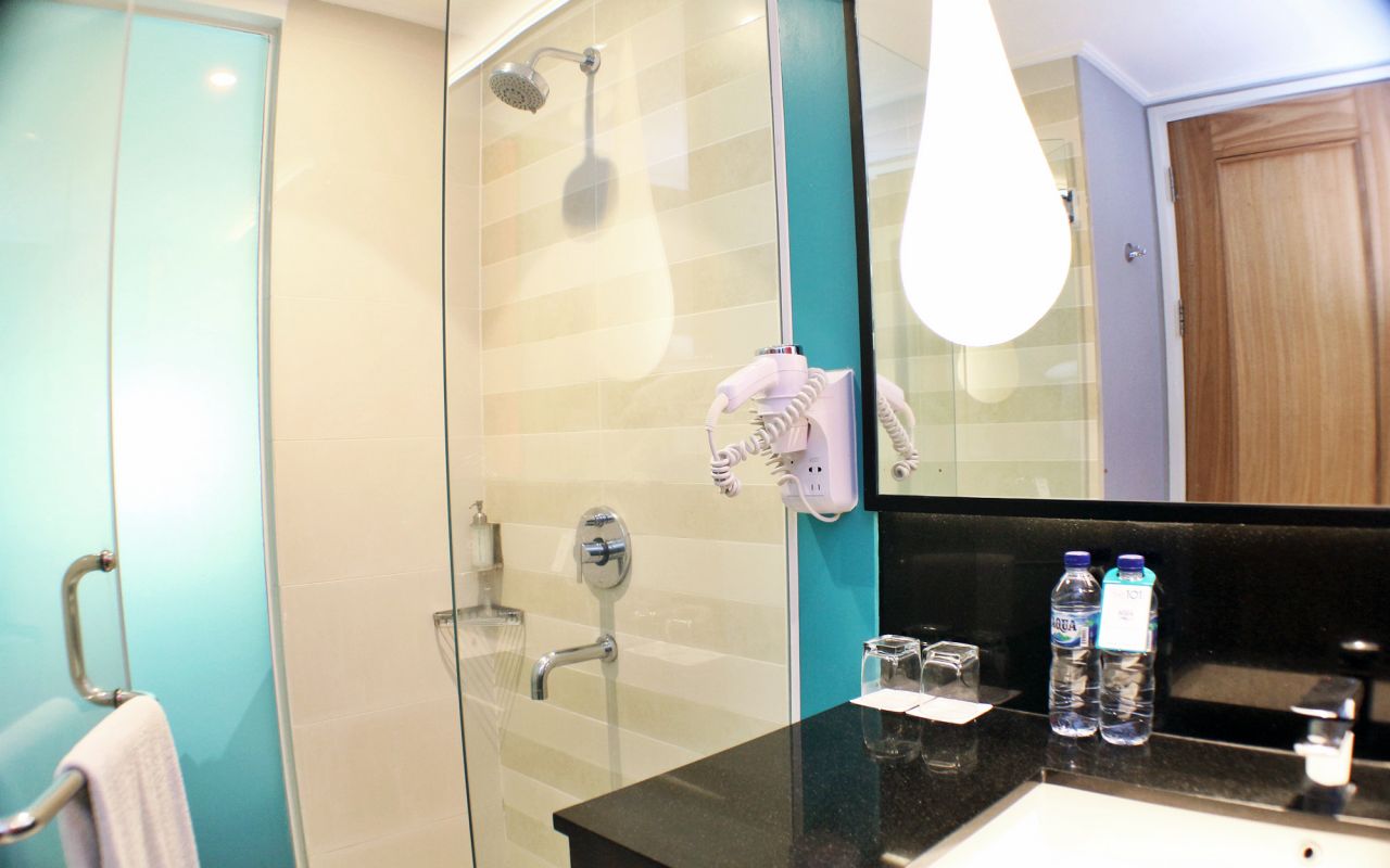 Bathroom Standing Shower