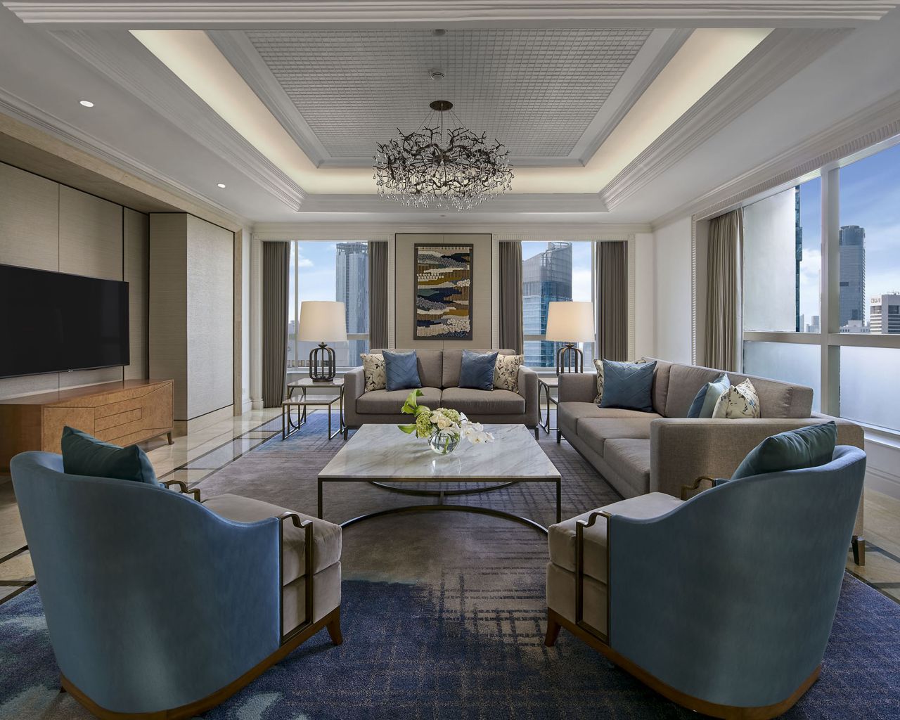 Plaza Suite - Living Room