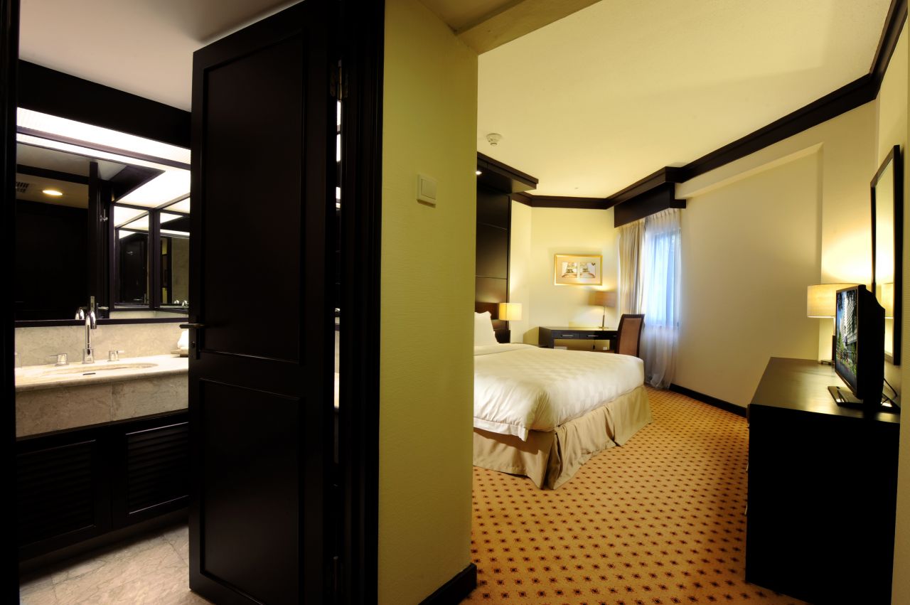 Garden Wing Suite Three Bedroom