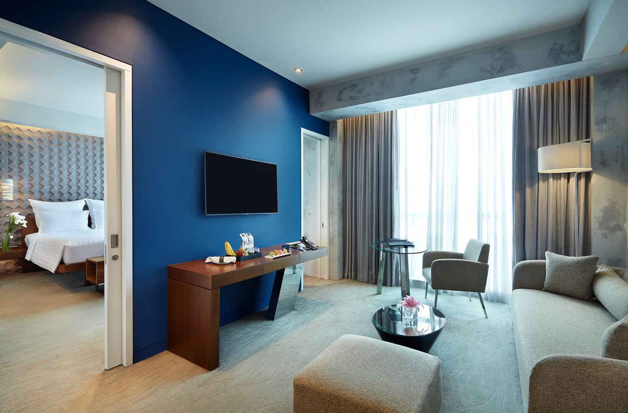 Executive Suite - Living Room