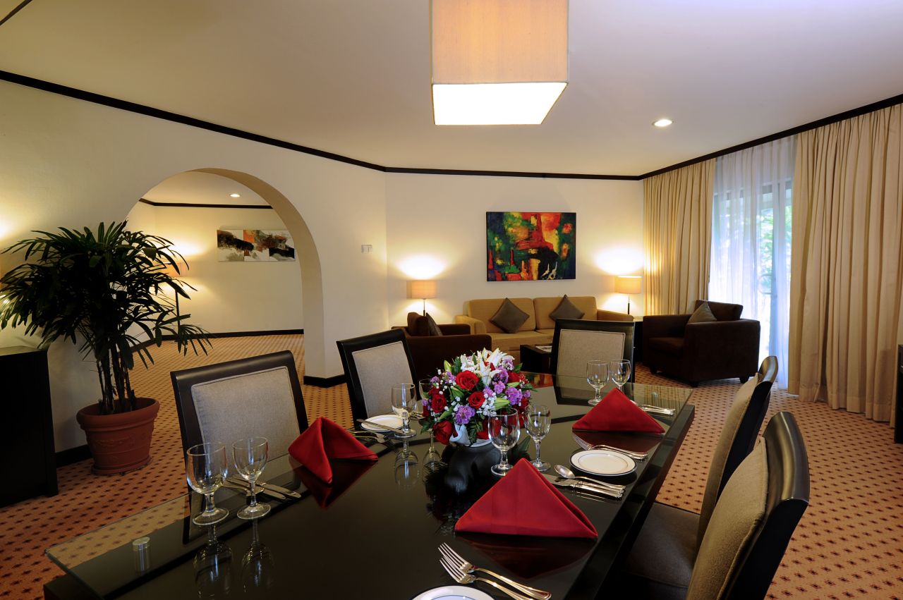 Dining Room Garden Wing Three Bedroom 