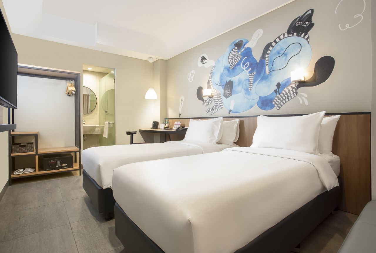 DELUXE ROOM TWIN