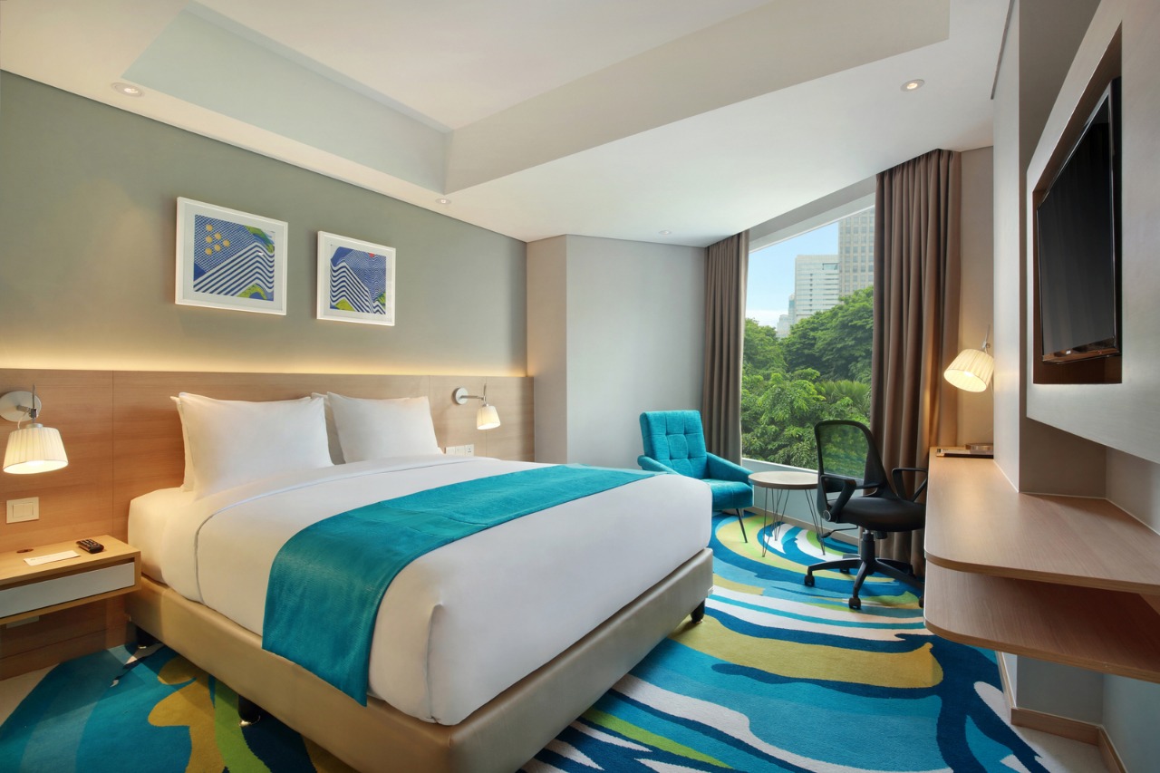Standard Room - Queen Bed