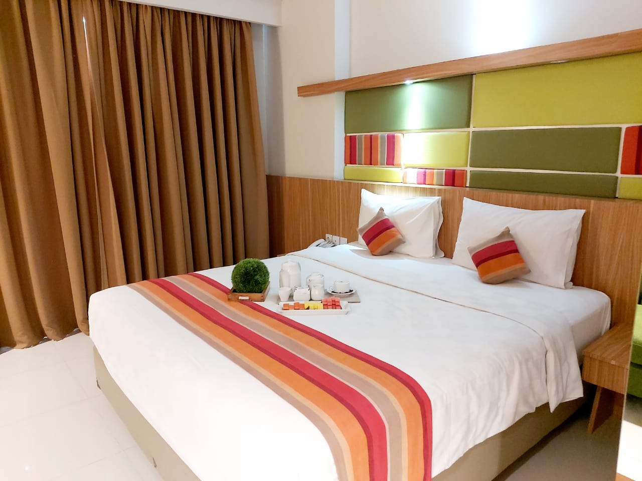 Grand Deluxe Room