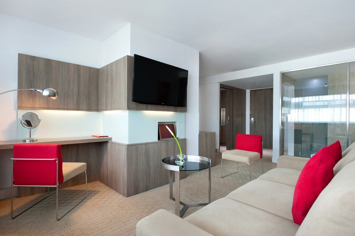Superior Suite Room - Living Room