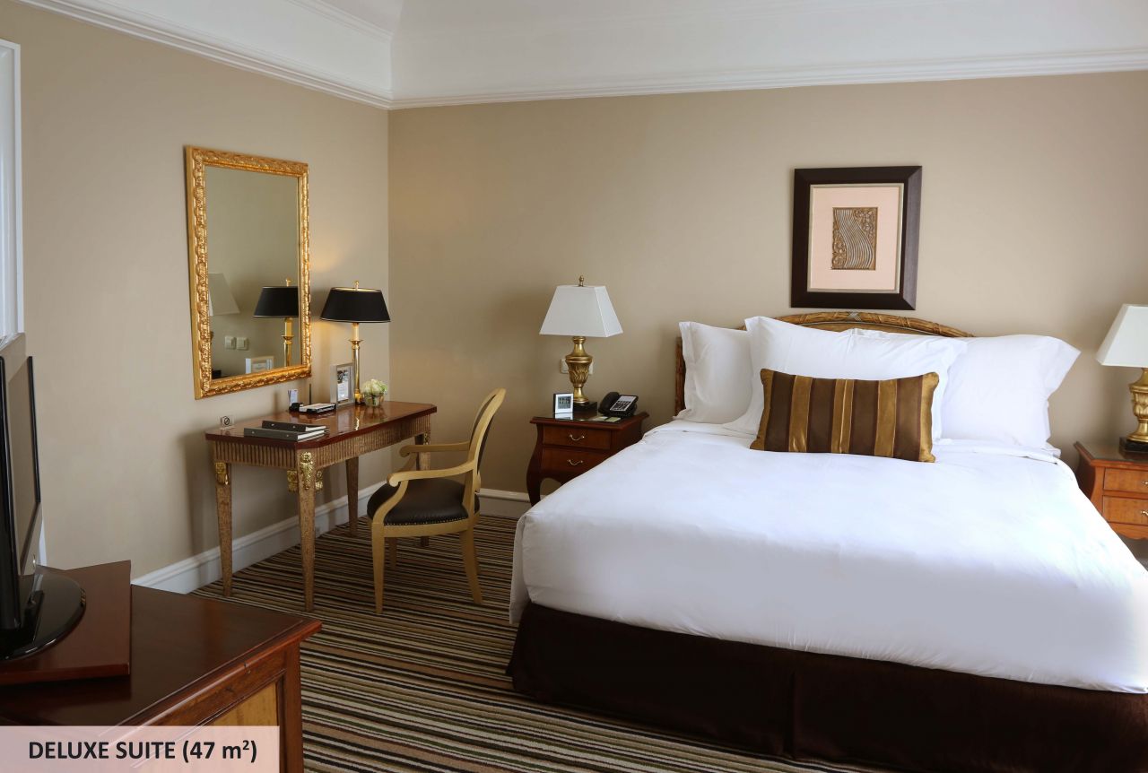 Deluxe Suite