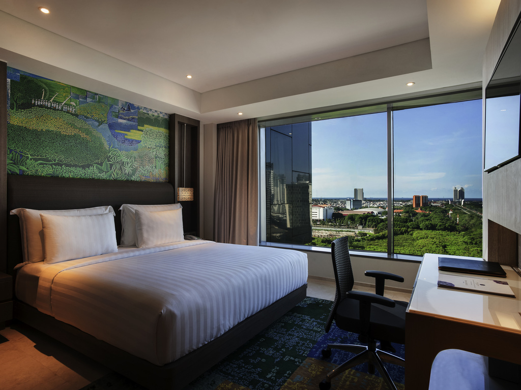 Superior Room with 1 Queen Size Bed