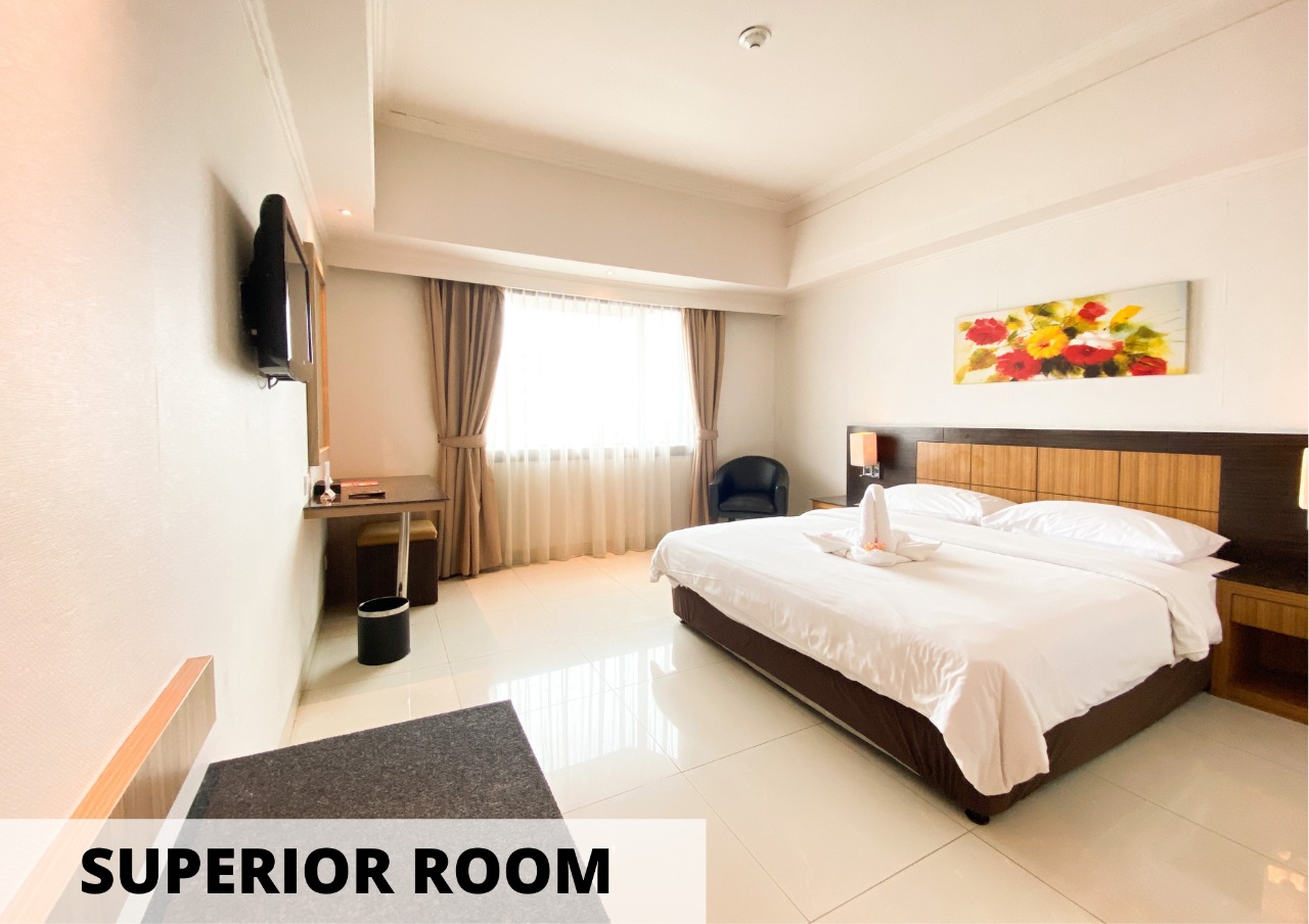 SUPERIOR ROOM