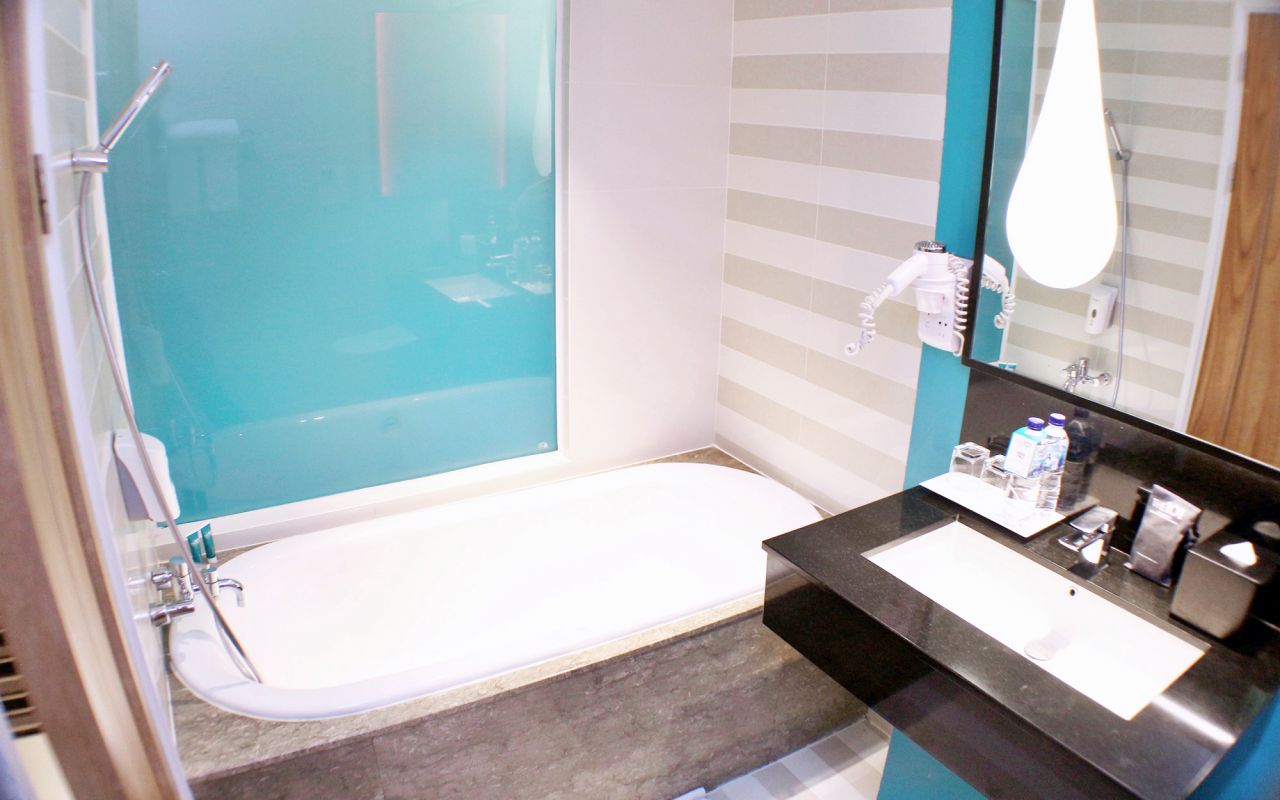 Bath room Suite (bathup)