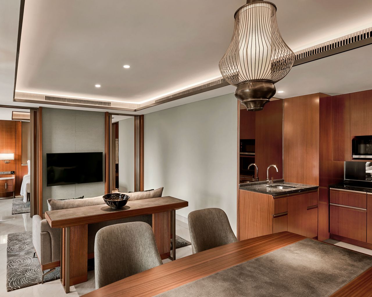 Grand Suite - Living Room