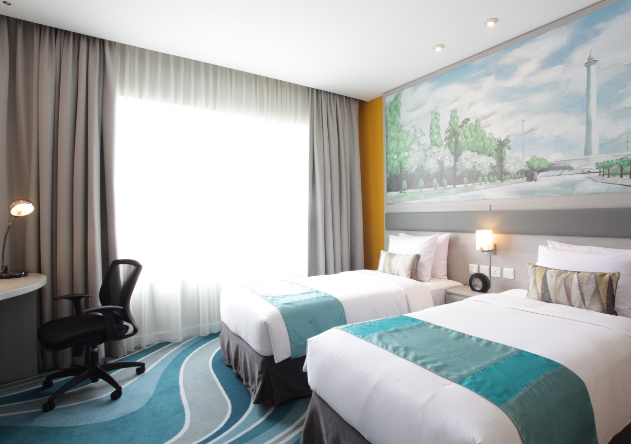 Superior twin bed room