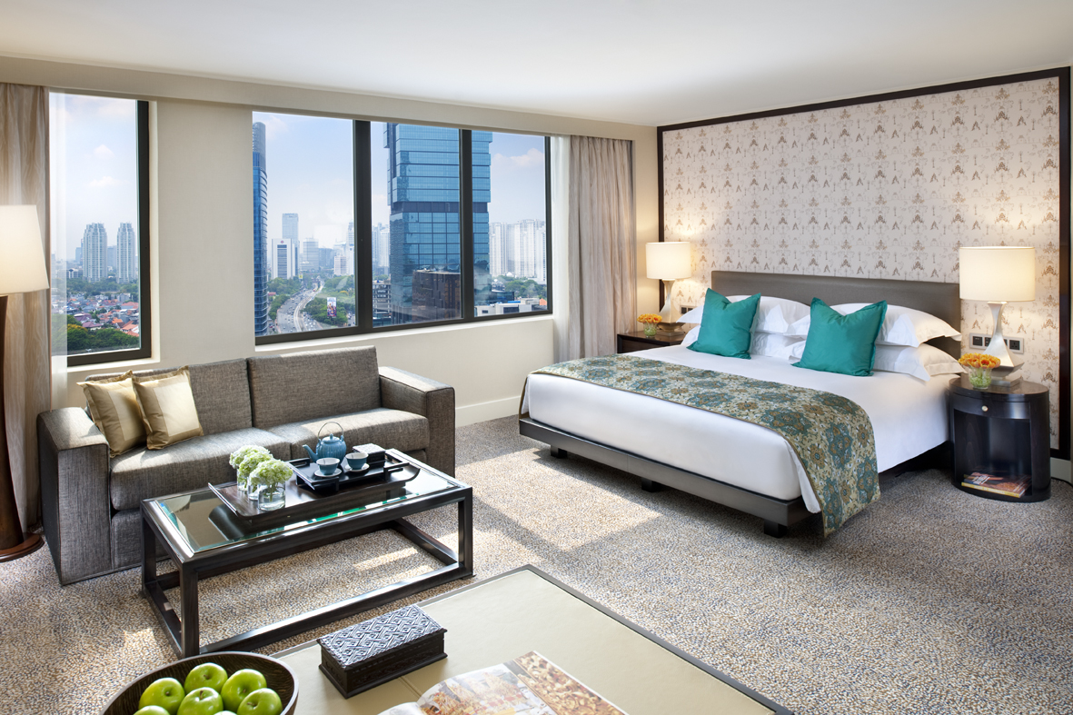 Deluxe Room or Deluxe Corner Room ( 47 SQM )
