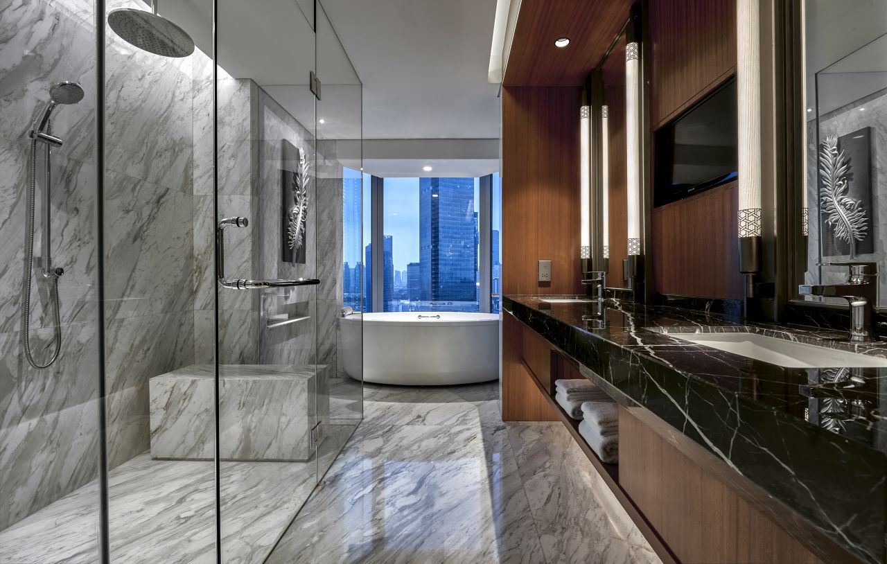 Capital Suite - Bathroom
